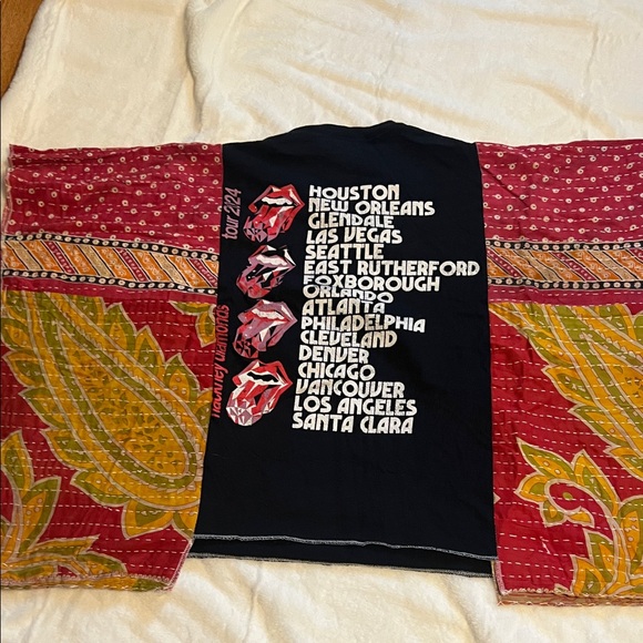 Up cycled Rolling Stones tour tee - Picture 6 of 6